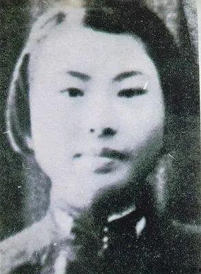 杨展最新爆料新闻,揭秘娱乐圈惊人内幕 第1张 杨展最新爆料新闻,揭秘娱乐圈惊人内幕 第1张