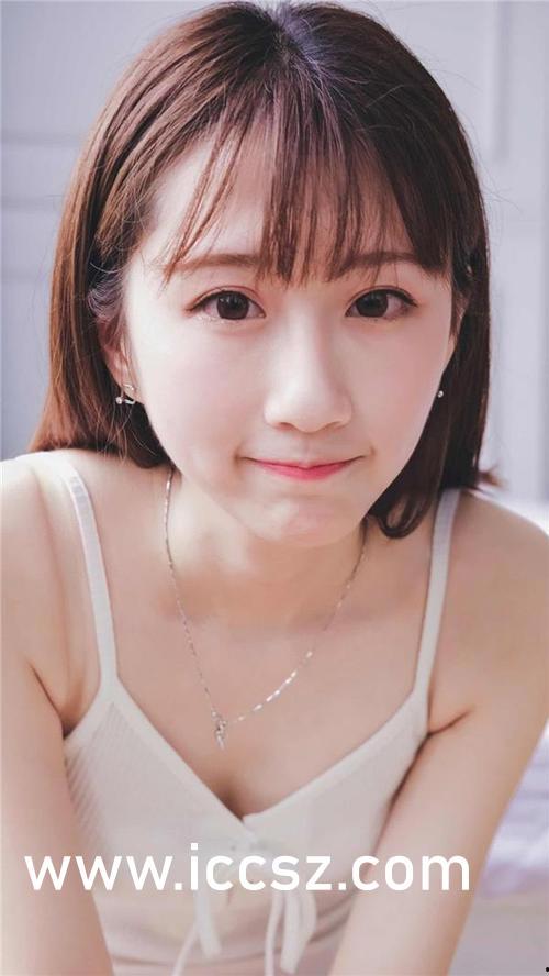 爆料小玉劈腿视频大全,揭秘情感背叛瞬间  第2张